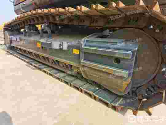 徐工XE490DK履带式挖掘机