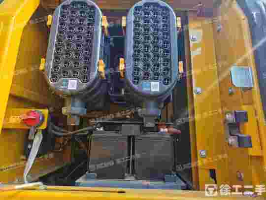 徐工XE490DK履带式挖掘机