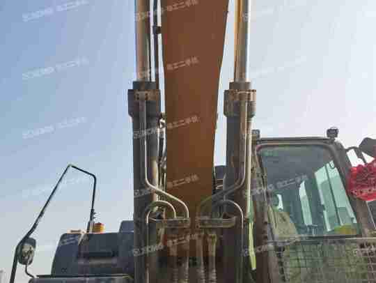 徐工XE490DK履带式挖掘机