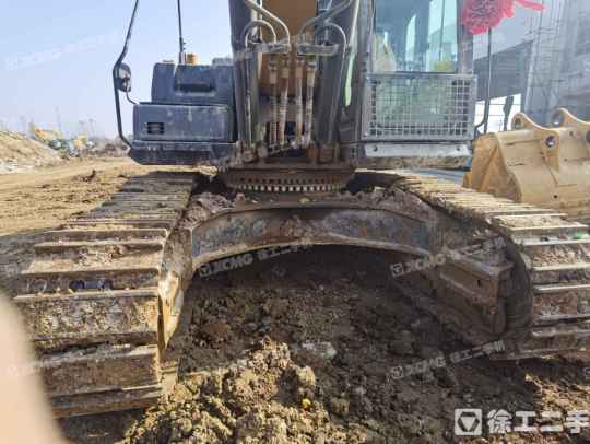 徐工XE490DK履带式挖掘机