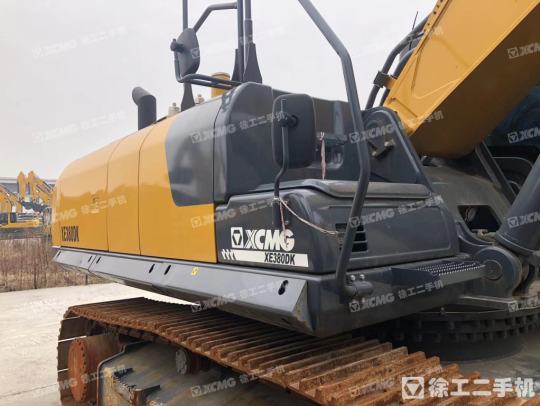 徐工XE380DK履带式挖掘机