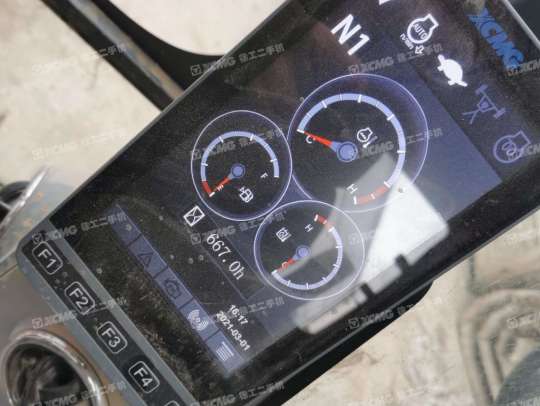 徐工XE200DA履带式挖掘机