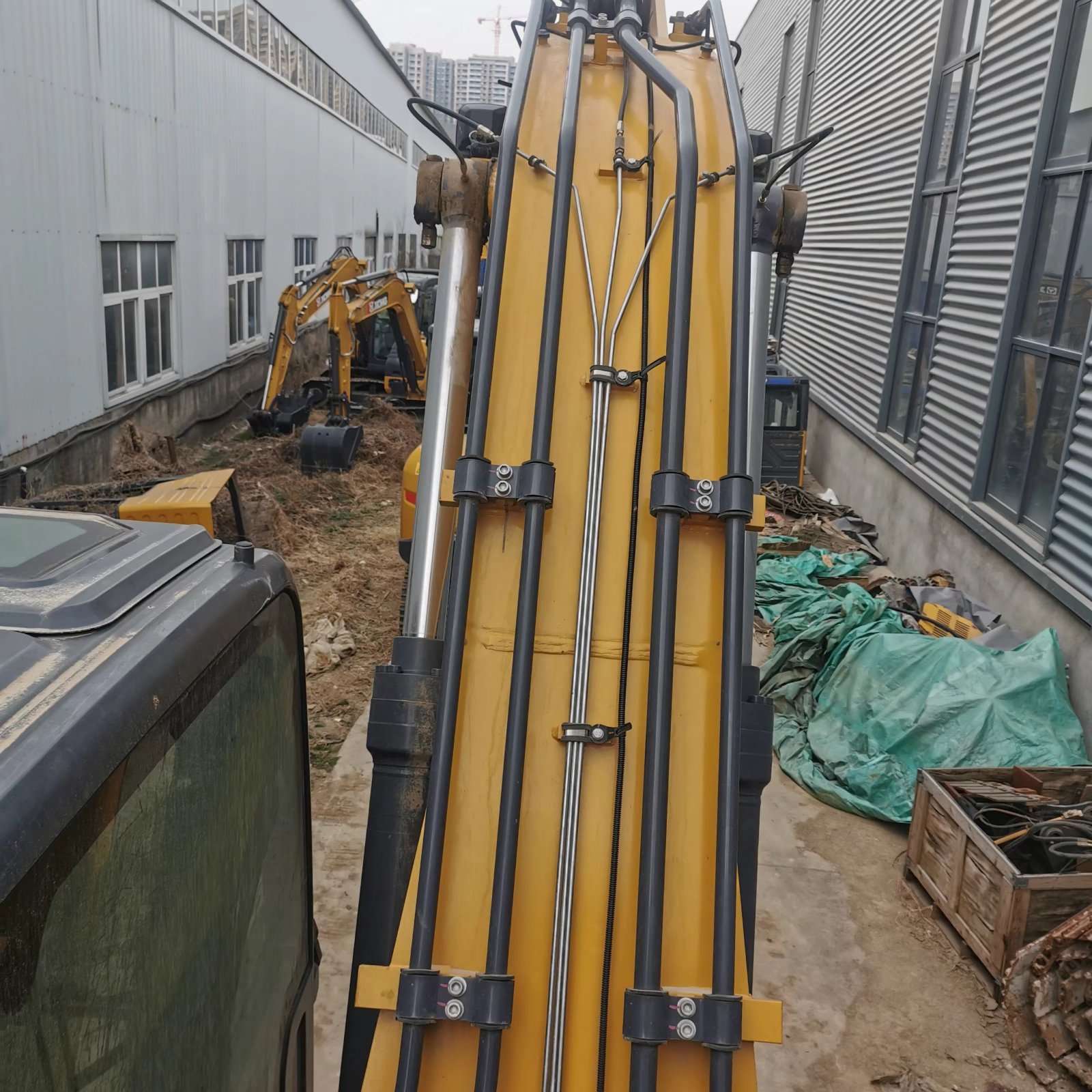 徐工XE200DA履帶式挖掘機