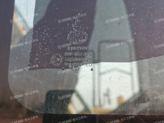 徐工XE200DA履带式挖掘机