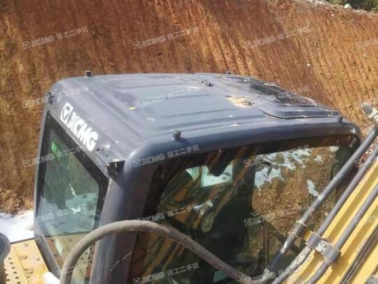 徐工XE215DA履带式挖掘机