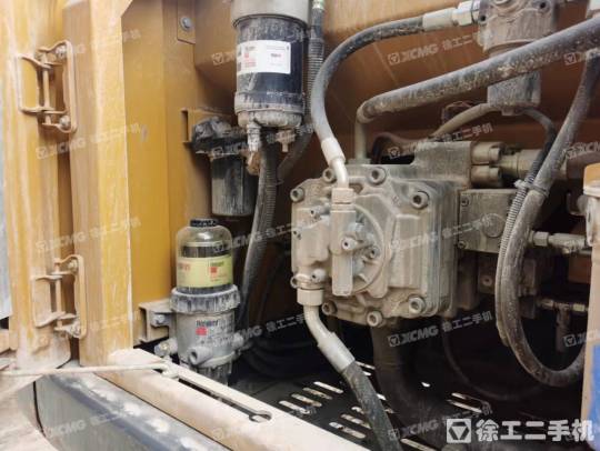 徐工XE200DA履带式挖掘机