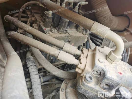 徐工XE200DA履带式挖掘机