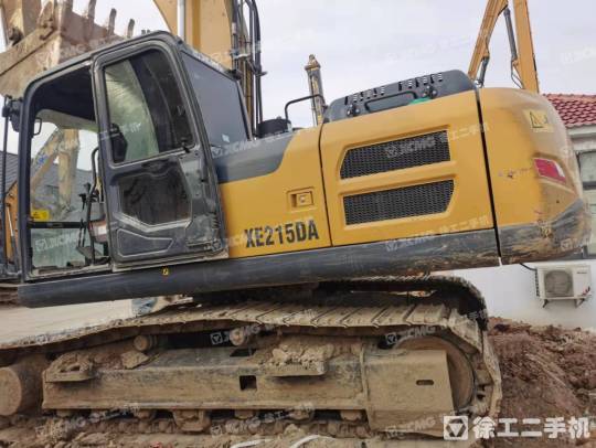 徐工XE200DA履带式挖掘机