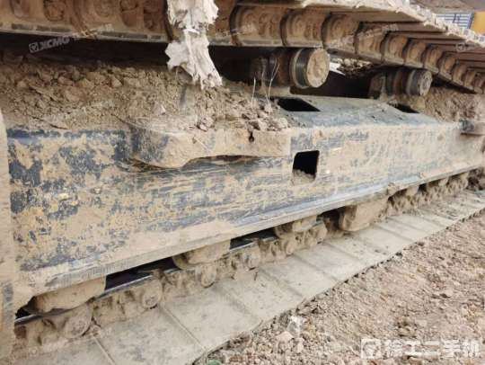 徐工XE200DA履带式挖掘机