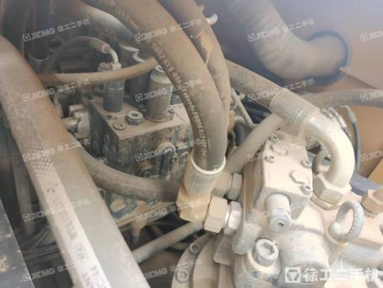 徐工XE200DA履带式挖掘机