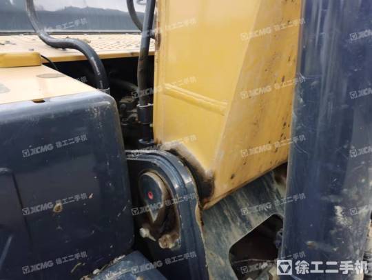 徐工XE200DA履带式挖掘机