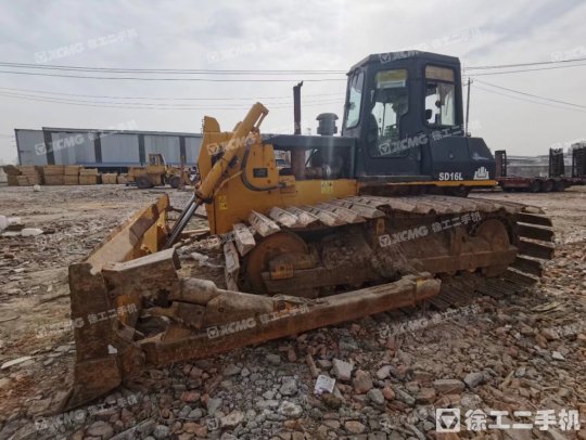山推SD16L推土机