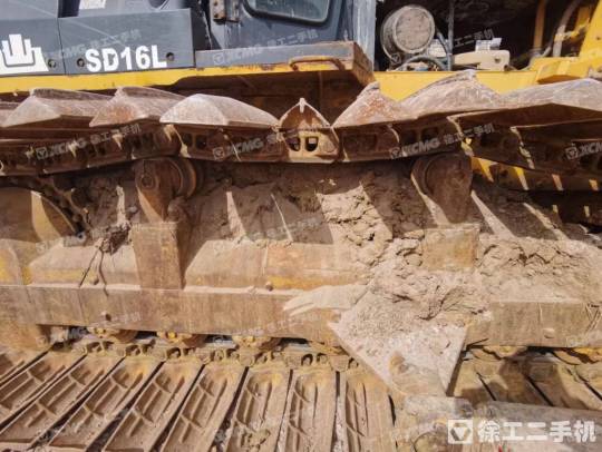 山推SD16L推土机