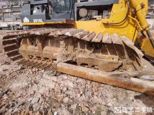 山推SD16L推土机