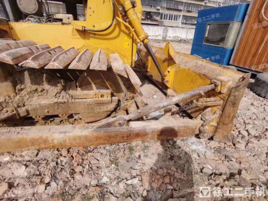 山推SD16L推土机