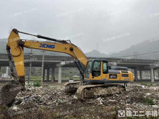 徐工XE370D履带式挖掘机