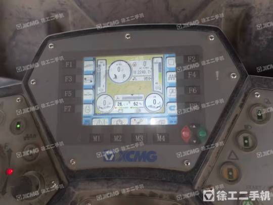 徐工RP903摊铺机