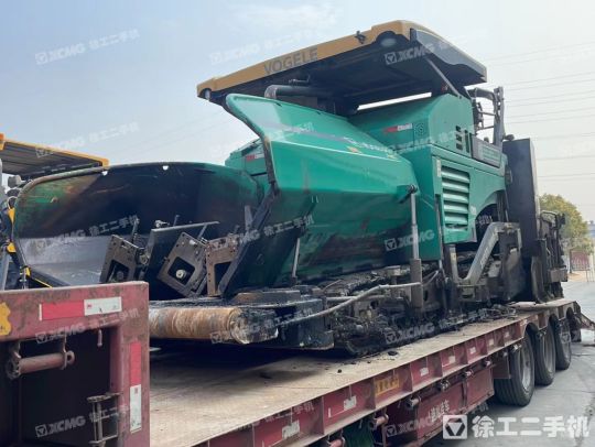 徐工RP903S摊铺机