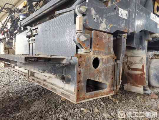 徐工RP953摊铺机