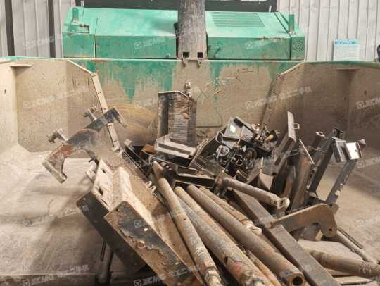 徐工RP953T摊铺机