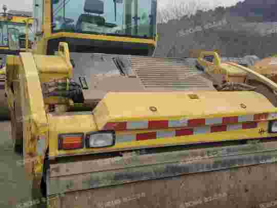 徐工XD133C双钢轮压路机