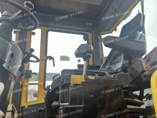 徐工XD133C双钢轮压路机