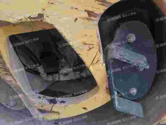 徐工XD133C双钢轮压路机