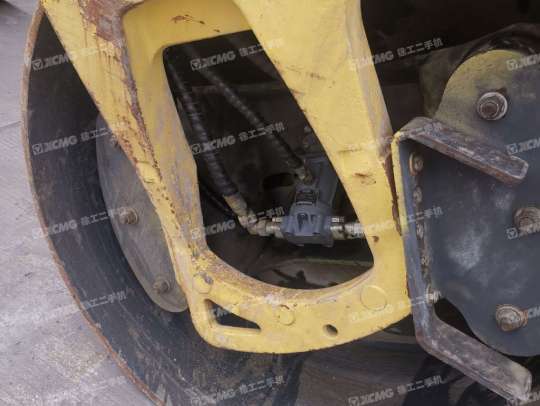 徐工XD133C双钢轮压路机