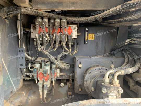 徐工RP903S摊铺机