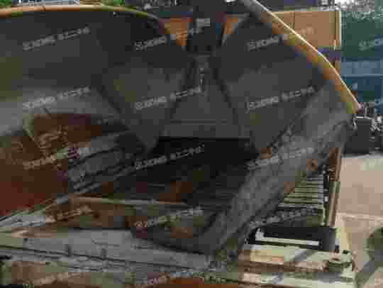 徐工RP1655摊铺机