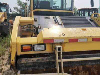 徐工XD133C双钢轮压路机