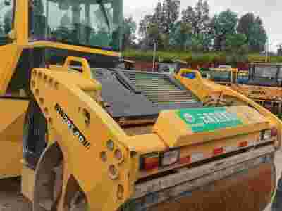 徐工XD133C双钢轮压路机