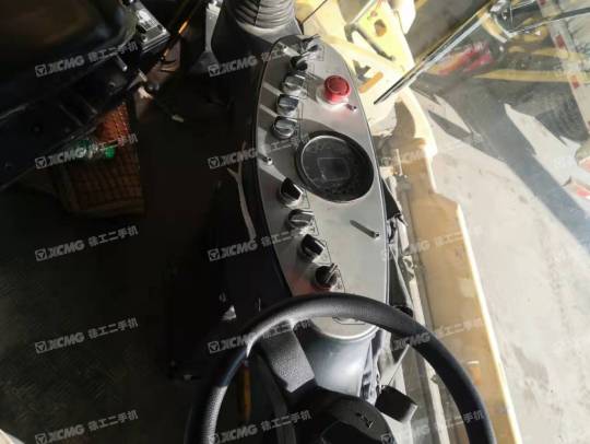 徐工XD133C双钢轮压路机