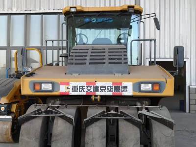 徐工XP303K轮胎压路机(30吨胶轮)