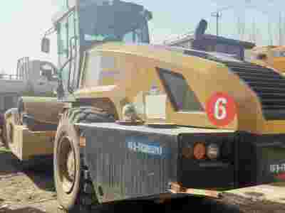 徐工XS335单钢轮压路机