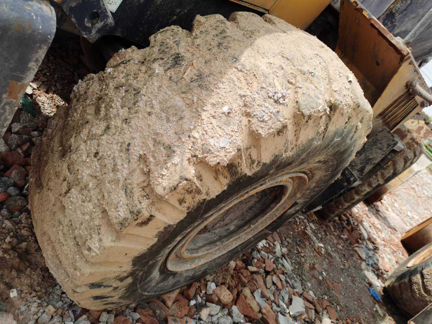 徐工LW600KV轮式装载机