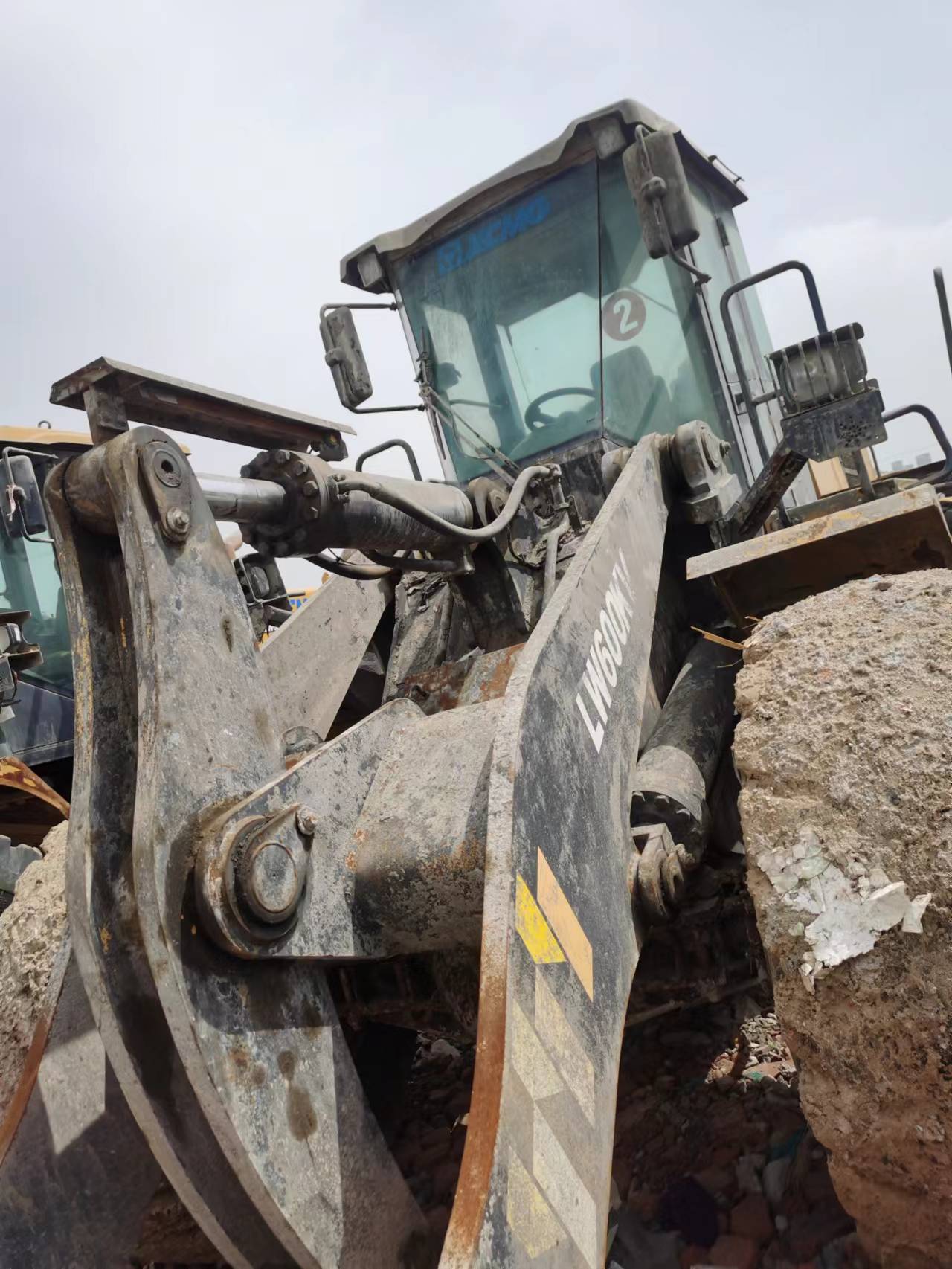 徐工LW600KV轮式装载机