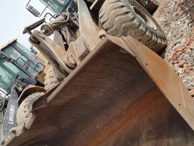 徐工LW600KV轮式装载机