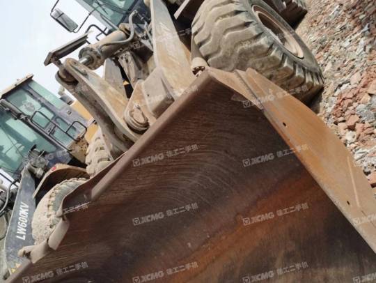 徐工LW600KV轮式装载机