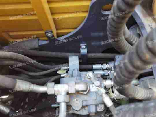 徐工XE75DA履带式挖掘机