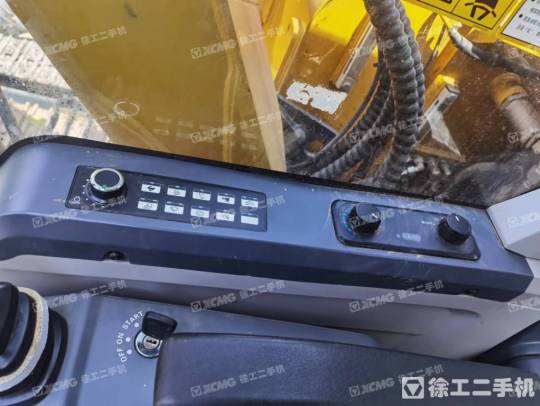 徐工XE75DA履带式挖掘机