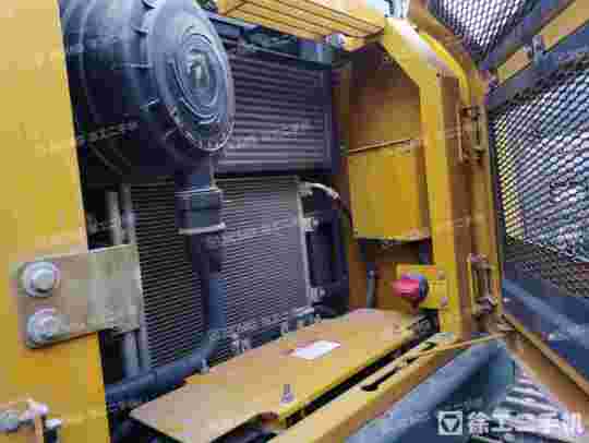 徐工XE135D履带式挖掘机