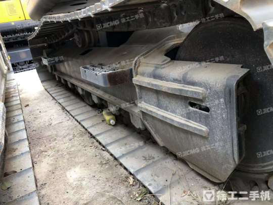 徐工XE150D履带式挖掘机