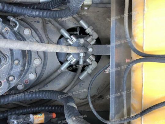 徐工XE225DK履带式挖掘机