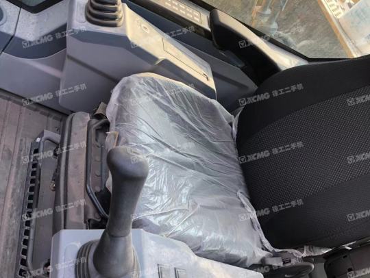 徐工XE225DK履带式挖掘机