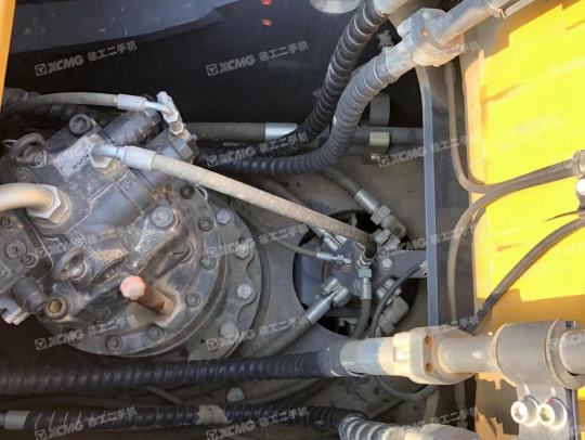 徐工XE225DK履带式挖掘机