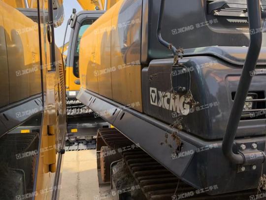 徐工XE370DK履带式挖掘机