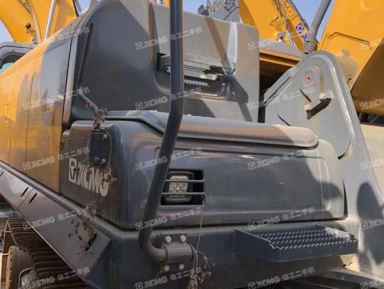 徐工XE370DK履带式挖掘机