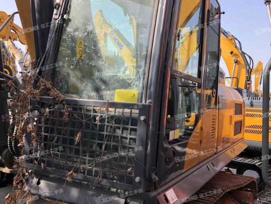 徐工XE370DK履带式挖掘机