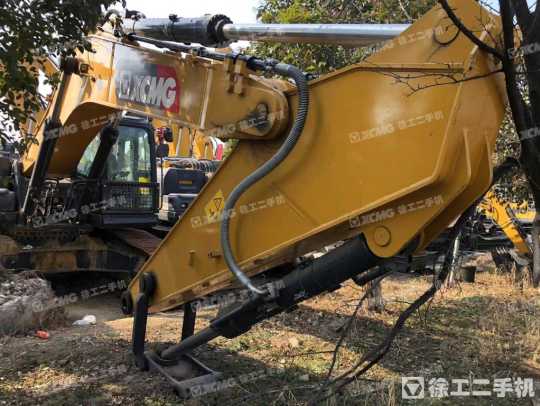 徐工XE380DK履带式挖掘机